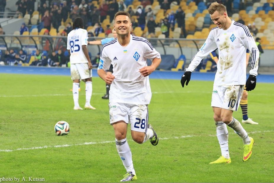 Евгений Чумак в начале 2015 года забивал за "Динамо"