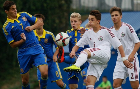 Форвард "Металлиста" Андрей Кулаков регулярно приглашается в юношескую сборную Украины