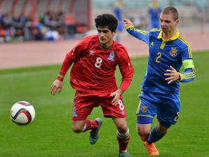 Счет в матче элит-раунда Евро-2016 (U-17) с командой Финляндии открыл центральный защитник "Шахтера" Валерий Бондарь