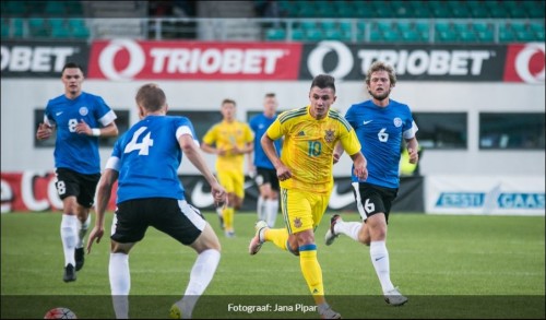 Александр Зубков из Шахтера забил Эстонии два мяча и заработал пенальти, но удержать победу сборной Украины не удалось