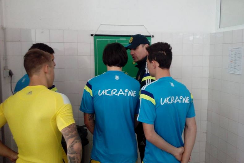 Владимир Цыткин сейчас работает со сборной Украины U-19