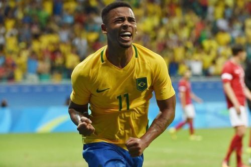 Габриэл Жезус в 19 лет провел 6 матчей в сборной Бразилии и забил 5 голов